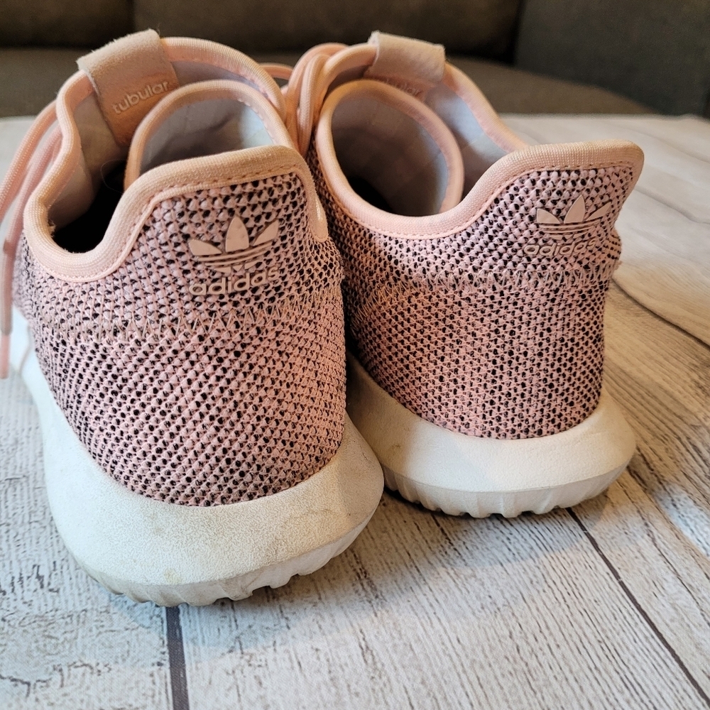 Adidas Women's Tubular Pink Sneaker 7.5 Runs Big - Picture 10 of 10